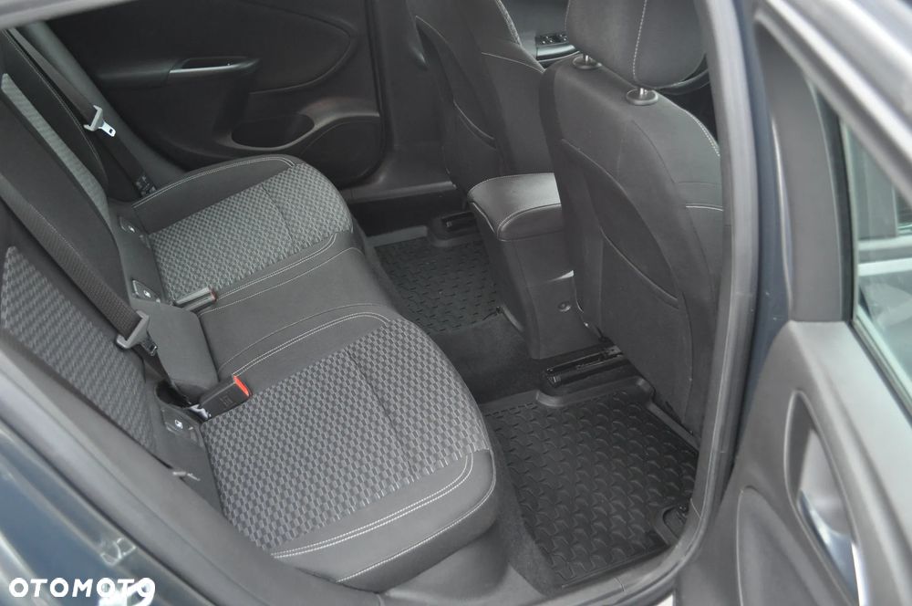 Opel Astra 1.4 Turbo Edition - 19