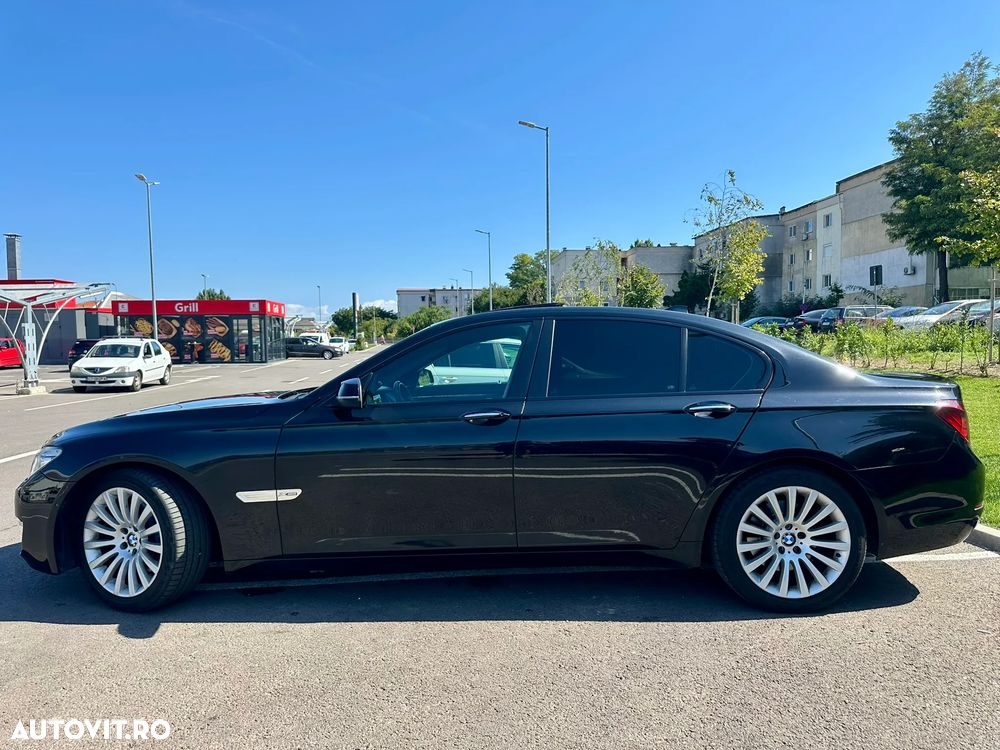 BMW Seria 7 740d xDrive - 4