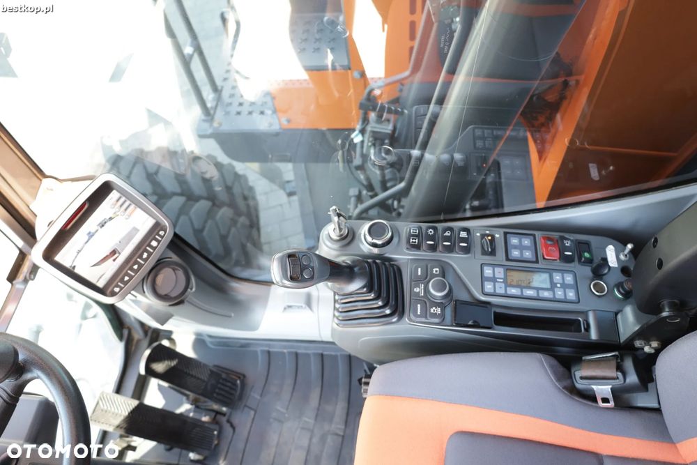 Doosan DX165W-5 - 29