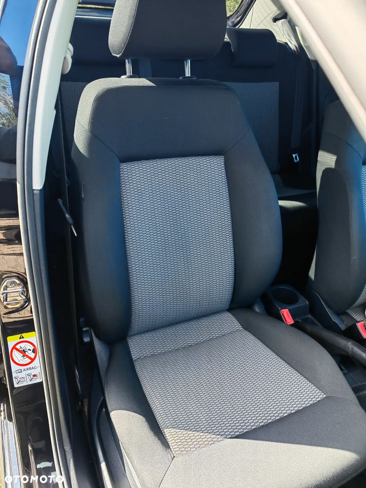 Volkswagen Polo 1.4 16V Trendline - 17