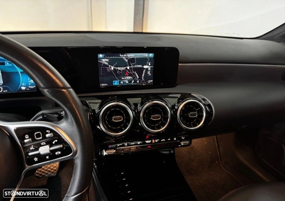 Mercedes-Benz A 250 e Style Plus - 18