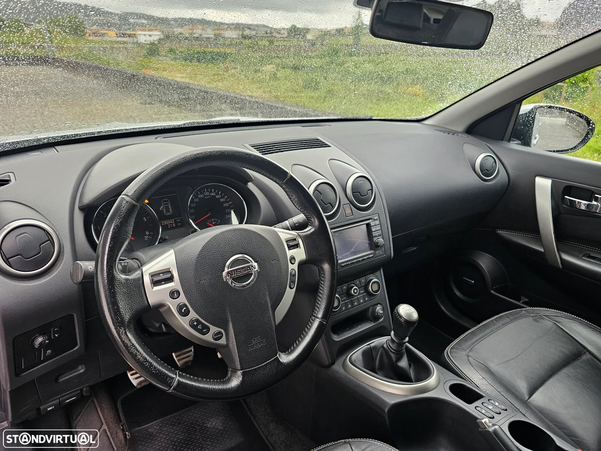 Nissan Qashqai 1.5 dCi Tekna Premium 18 - 16