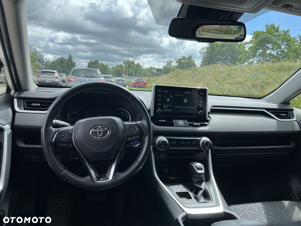 Toyota RAV4 - 13
