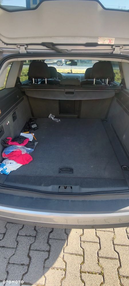 Opel Vectra 1.9 CDTI - 10