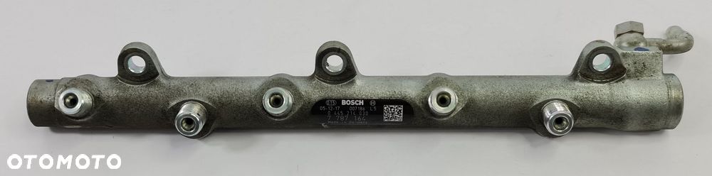 LISTWA WTRYSKOWA BMW 5 E61 E60 2.0 D 7787164 - 1