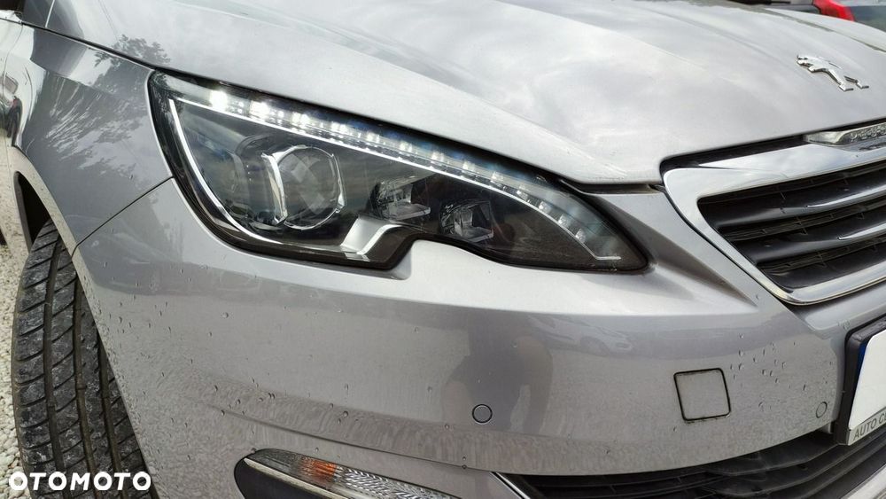 Peugeot 308 - 22