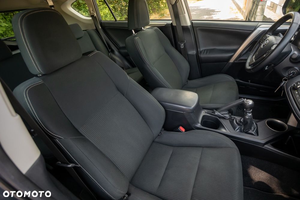 Toyota RAV4 2.0 D-4D 4x2 Start-Stop Comfort - 19