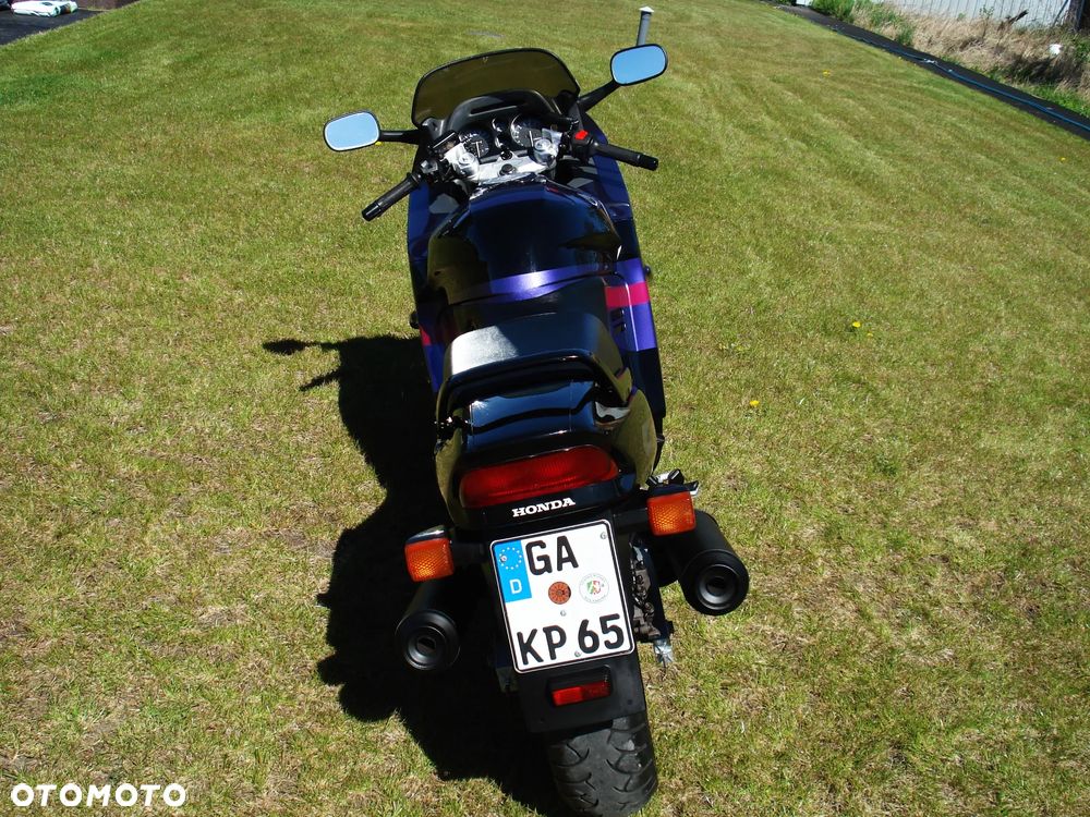Honda CBR - 4