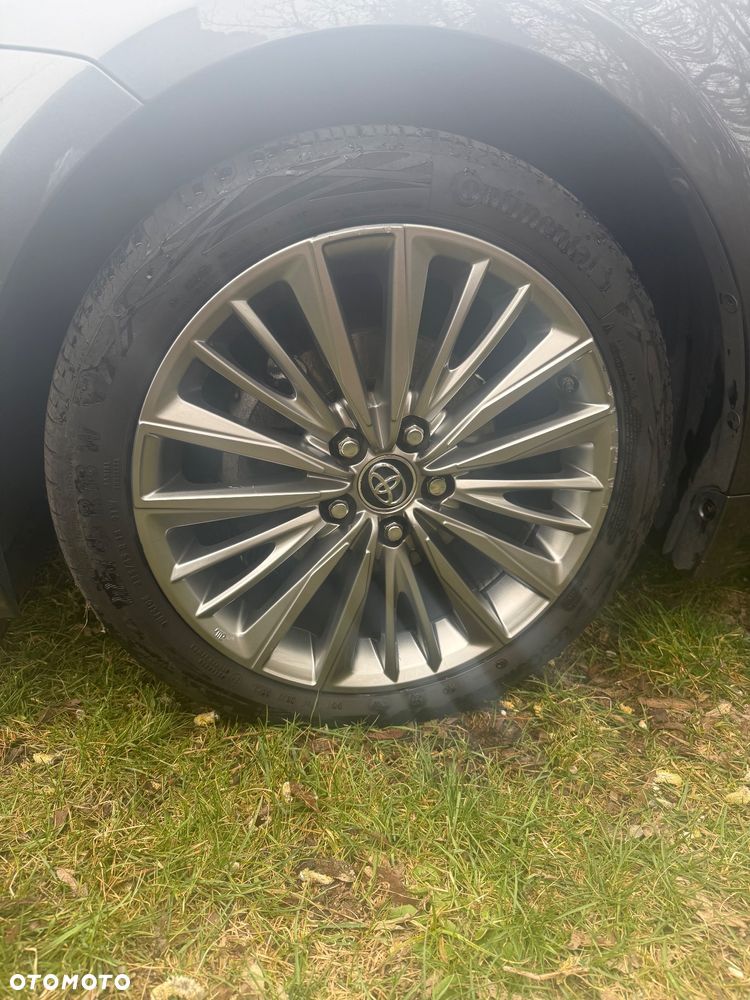 Toyota Avensis 1.8 Premium - 7