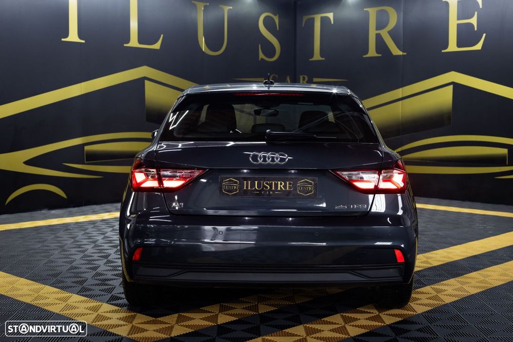 Audi A1 Sportback 25 TFSI S tronic - 4