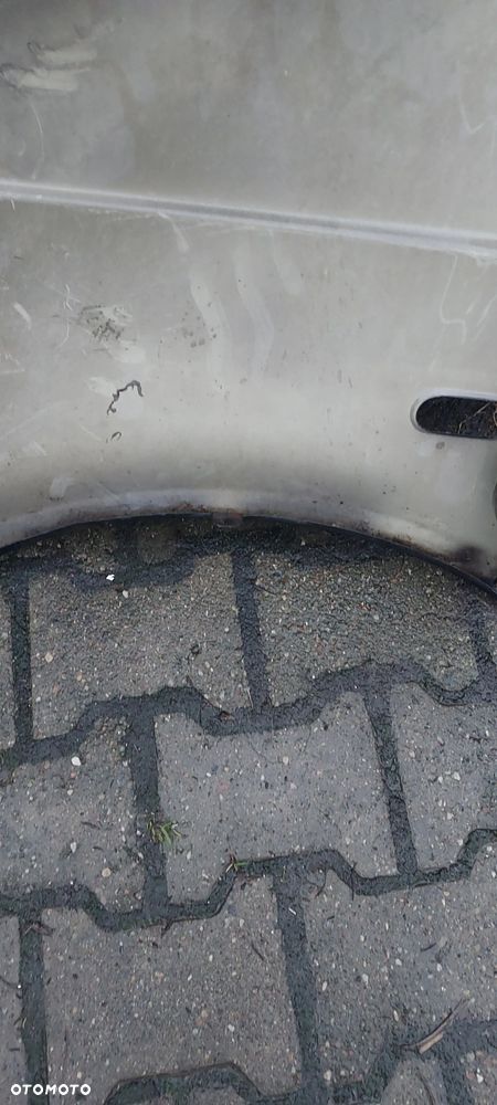 Błotnik vw  t5 prawy czarny - 4