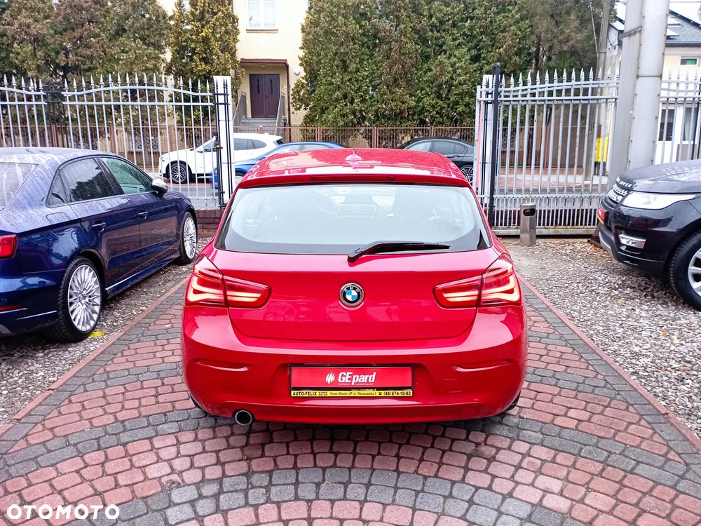 BMW Seria 1 116i - 5