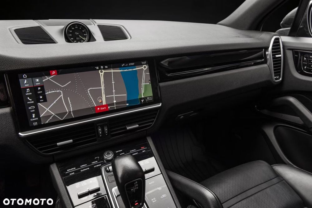 Porsche Cayenne E-Hybrid Tiptronic S - 20