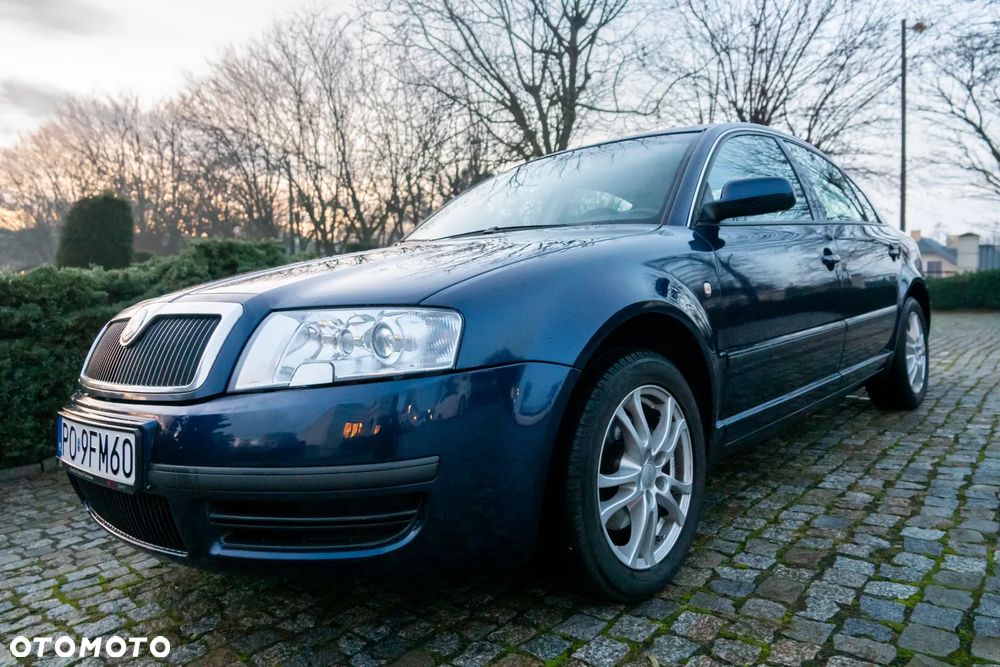 Skoda Superb - 1