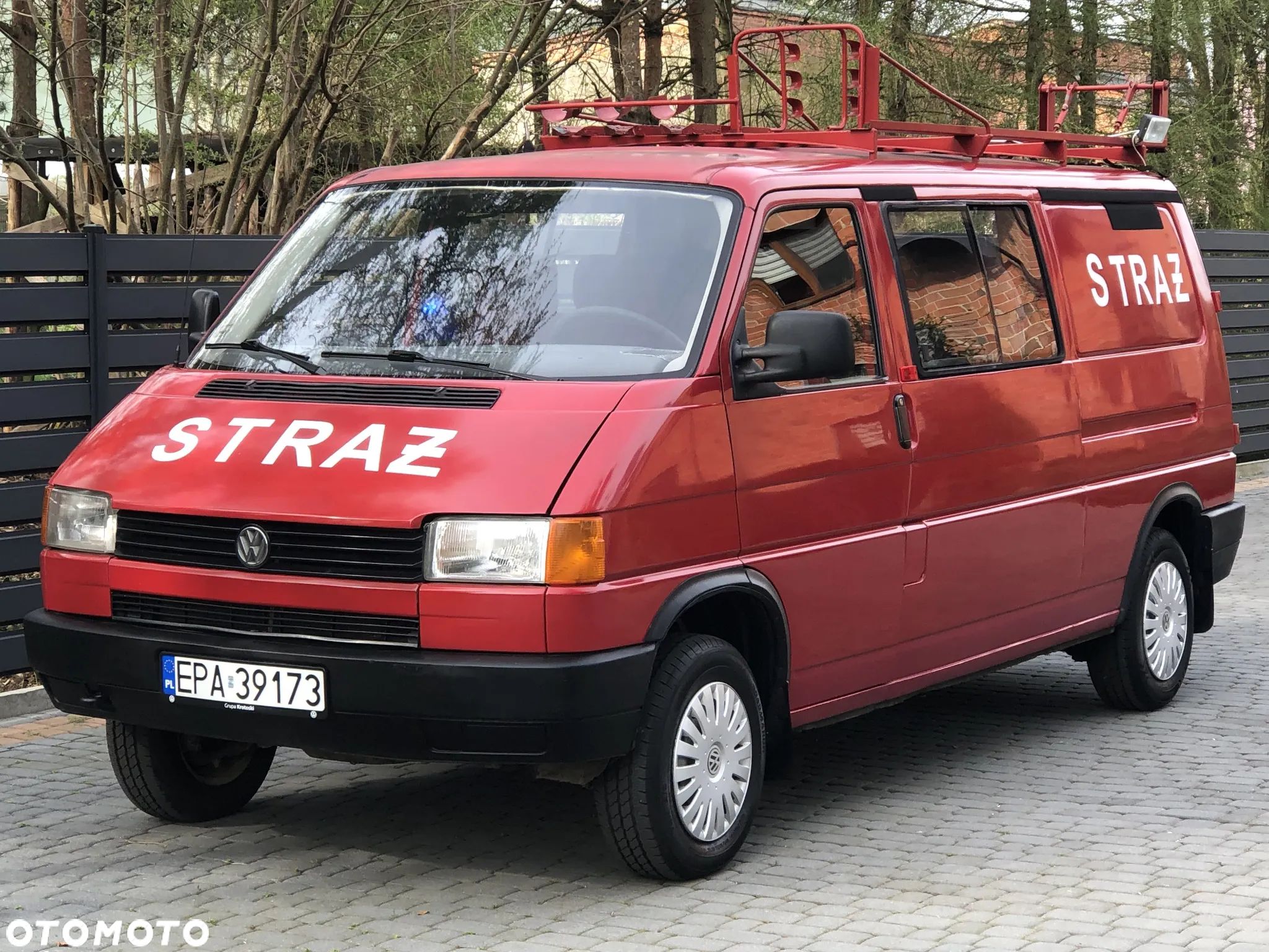 Volkswagen Transporter - 1