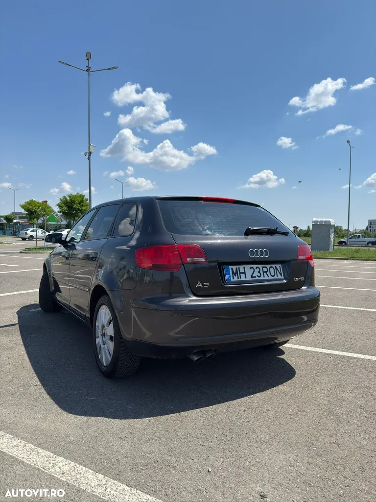 Audi A3 1.9 TDI Sportback Attraction - 6