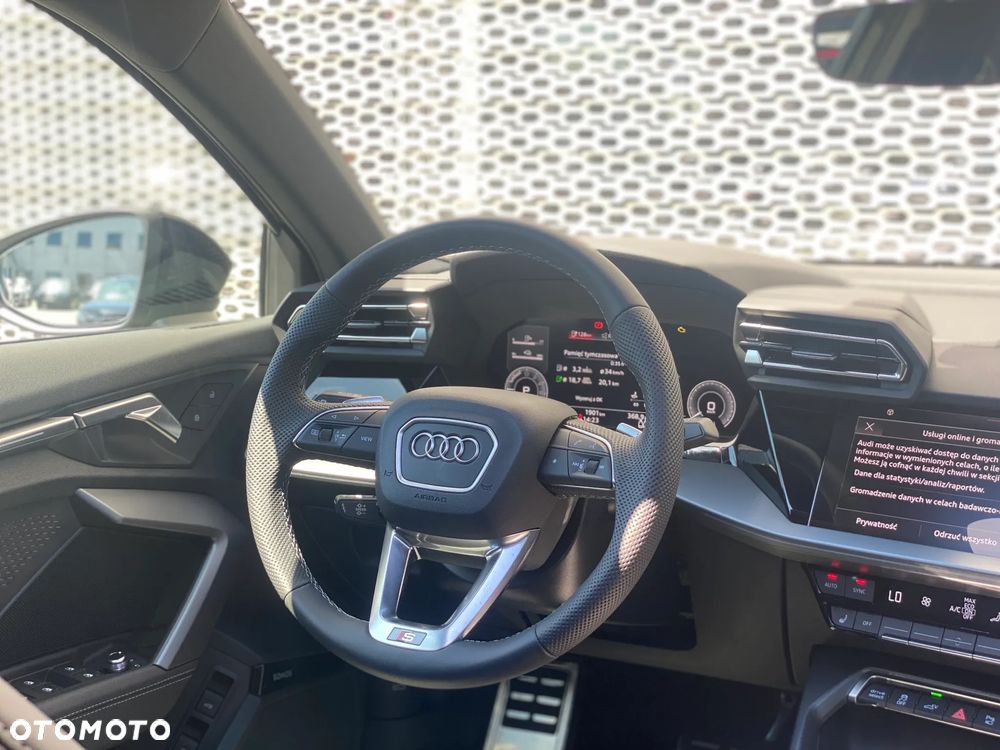 Audi A3 Sportback ver-45-tfsie-sportback-s-tronic-s-line - 13