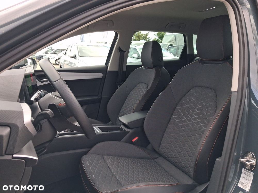 Seat Leon 1.5 eTSI FR DSG - 24