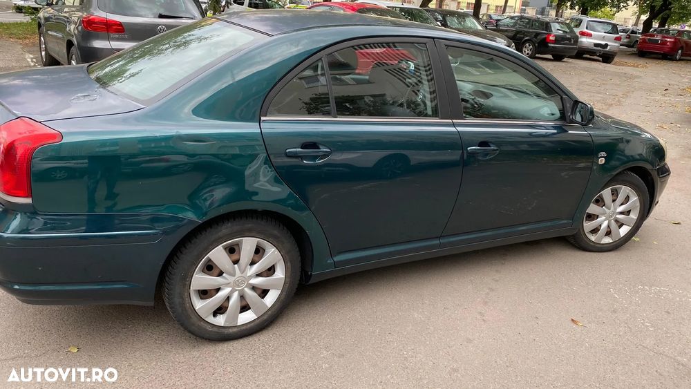 Toyota Avensis 2.0 D4D Sdn. Executive - 10