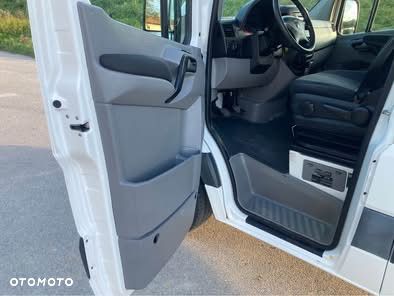 Volkswagen Crafter - 11