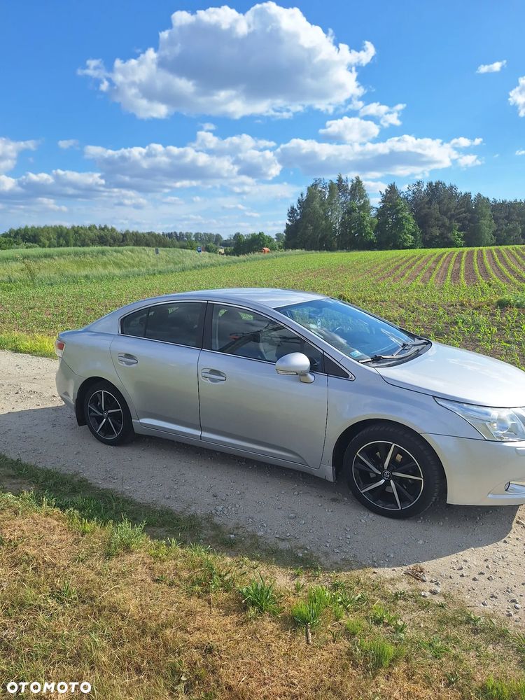 Toyota Avensis 1.8 Luna - 3