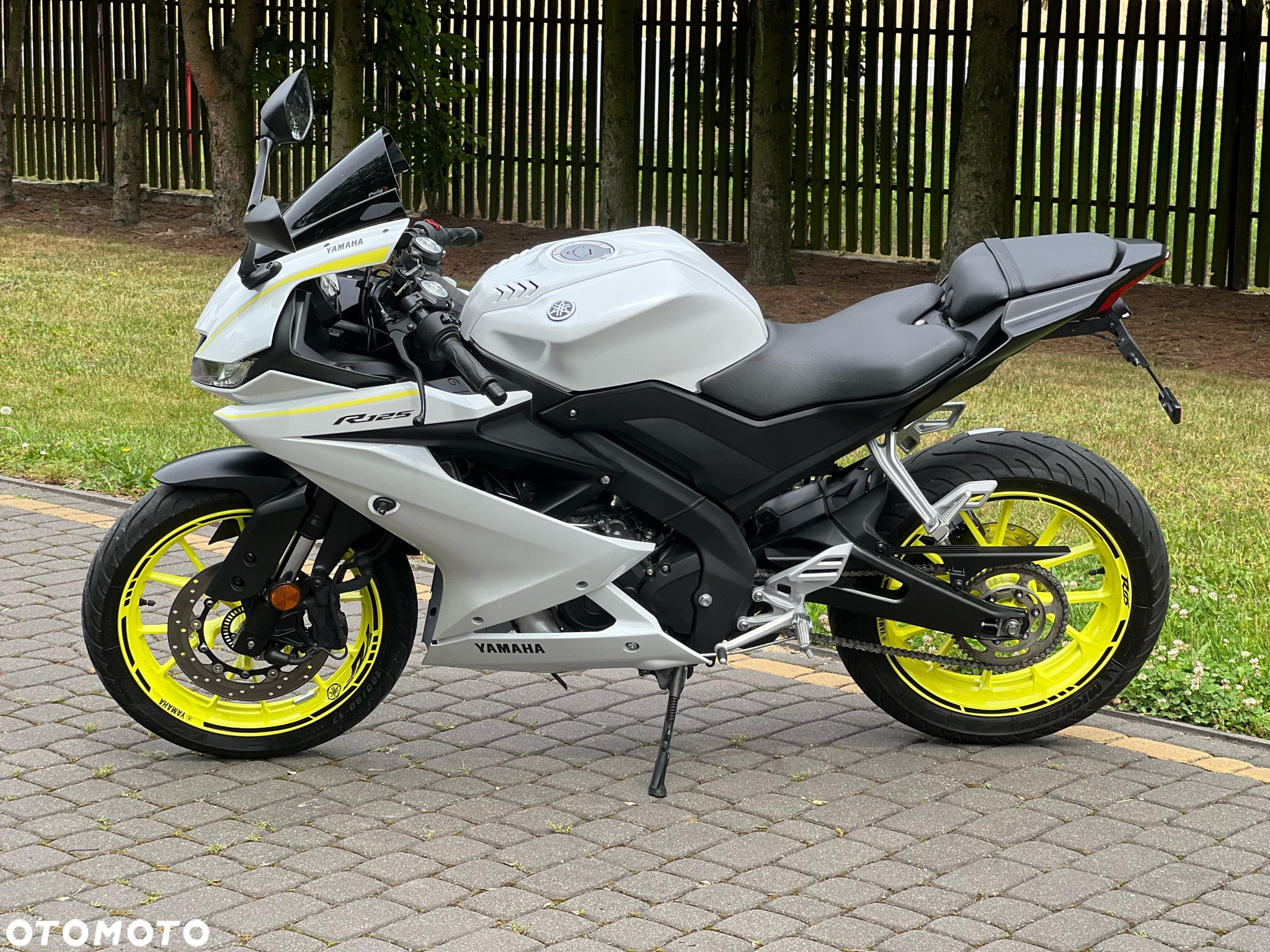 Yamaha R125 - 8