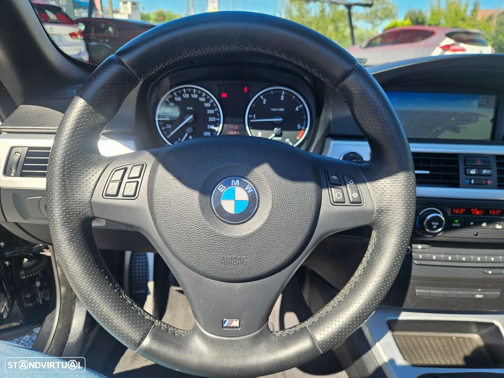 BMW 320 d Coupe Edição M - 19