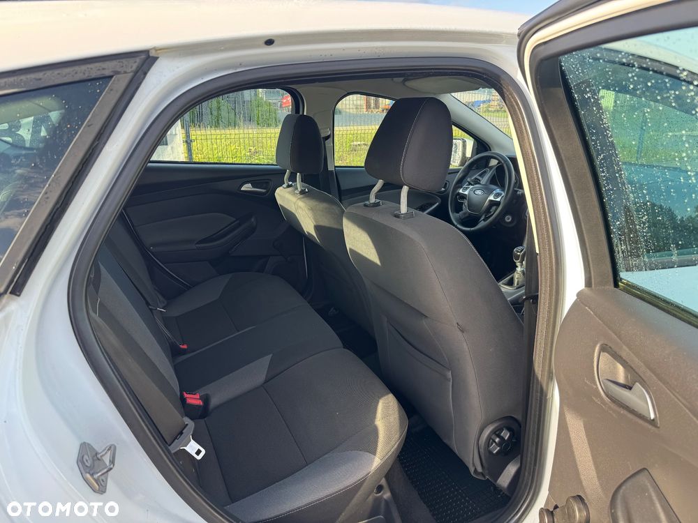 Ford Focus 1.6 TDCi Edition - 23