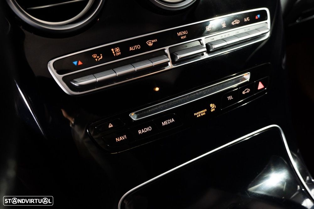 Mercedes-Benz GLC 350 e Coupé AMG Line 4-Matic - 28