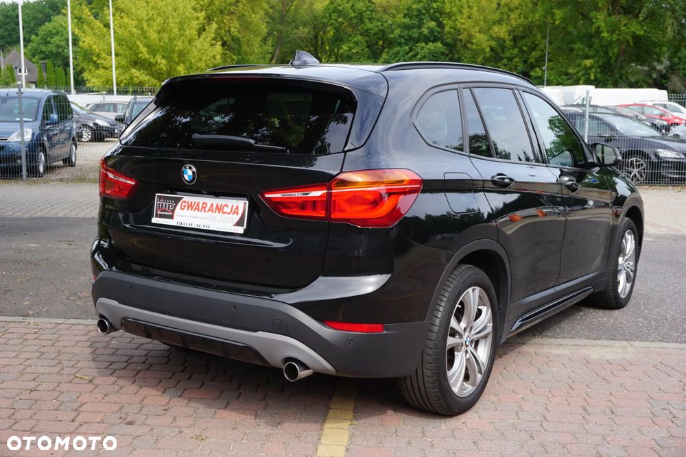 BMW X1 xDrive20d xLine sport - 3