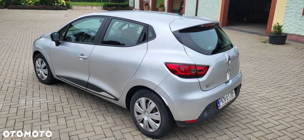 Renault Clio - 6