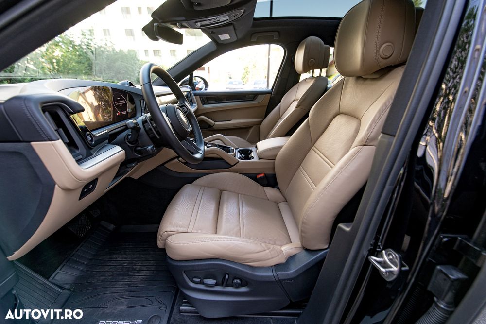 Porsche Cayenne - 17