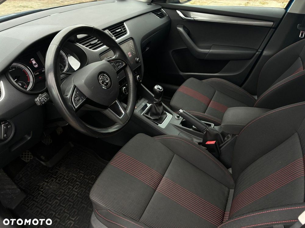Skoda Octavia - 10