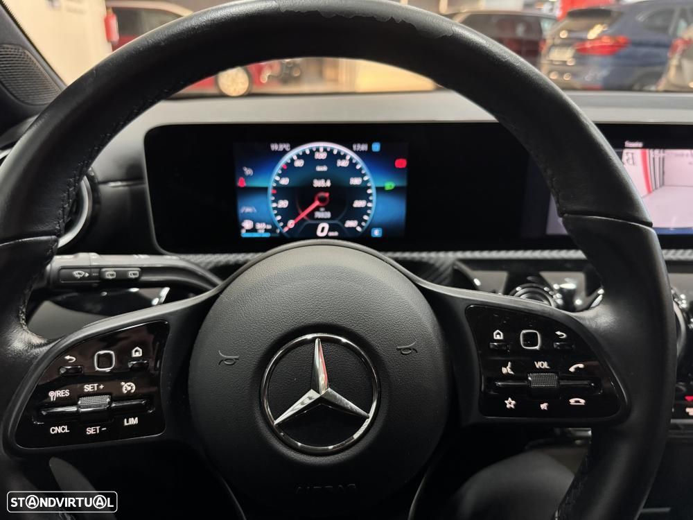 Mercedes-Benz A 180 d Business Solutions - 32