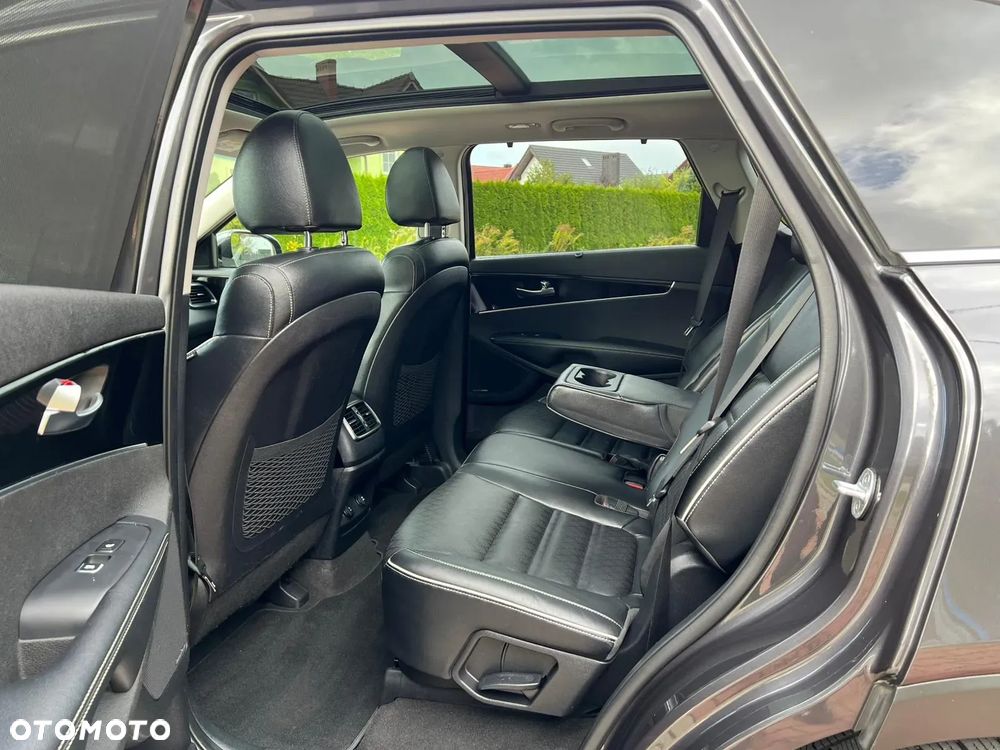 Kia Sorento 2.2 CRDi AWD GT Line - 11