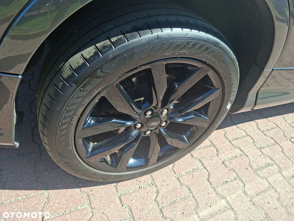 Ford Kuga 2.0 TDCi 4x4 ST-Line - 10