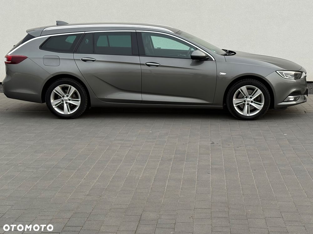 Opel Insignia - 36