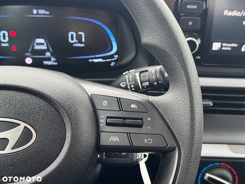 Hyundai i20 1.2 Pure - 12