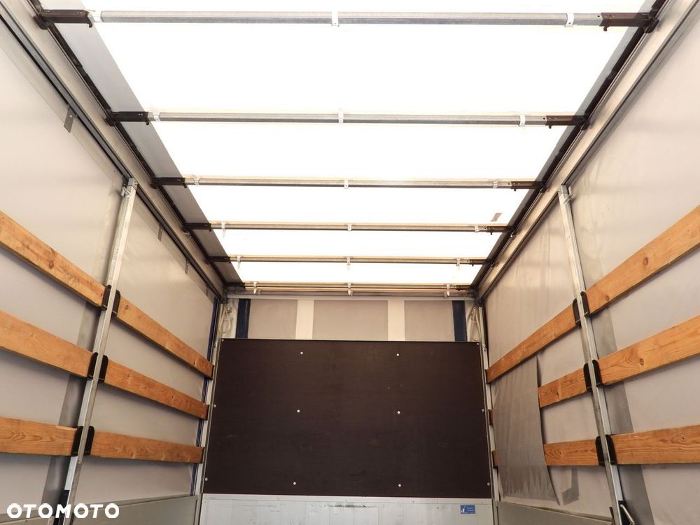 Renault MASTER PLANDEKA WINDA 8 PALET WEBASTO TEMPOMAT LEDY PNEUMATYKA KLIMATYZACJA  165KM - 16