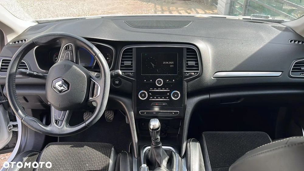 Renault Megane - 5