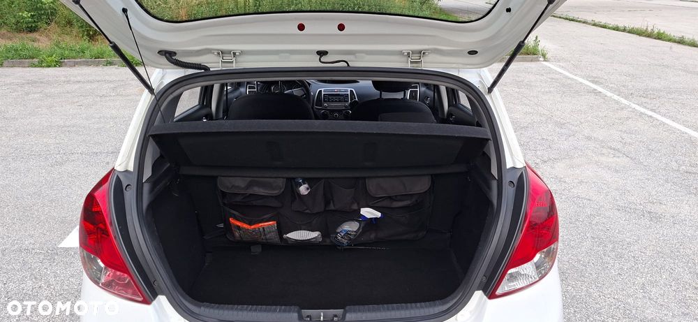 Hyundai i20 1.25 Classic + - 16