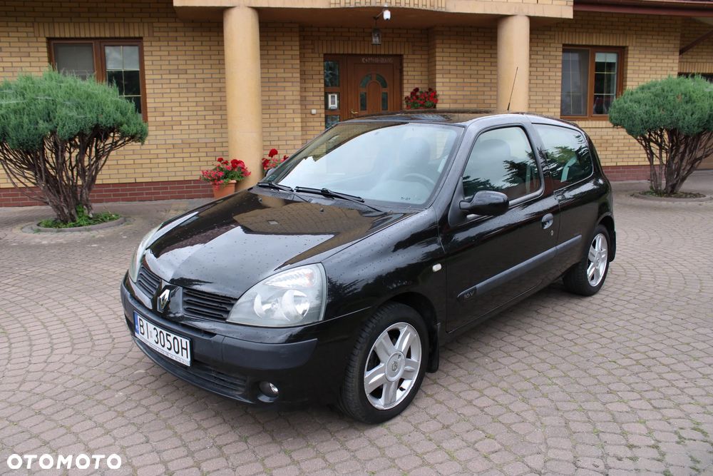 Renault Clio - 1