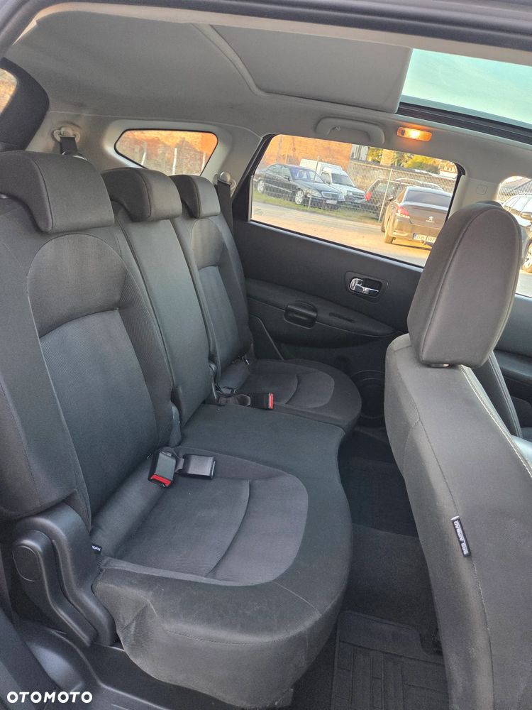 Nissan Qashqai 2.0 dCi 4 x 4 DPF tekna - 25
