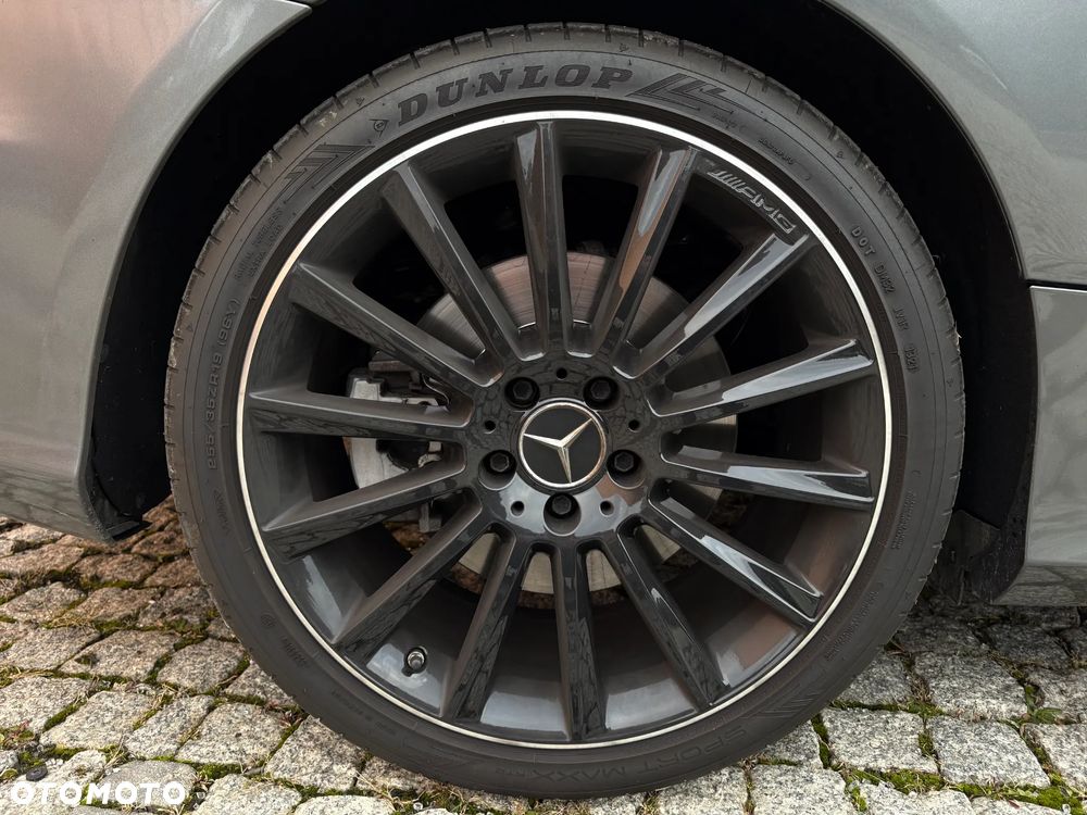 Mercedes-Benz Klasa C AMG 43 4Matic 9G-TRONIC Night Edition - 37