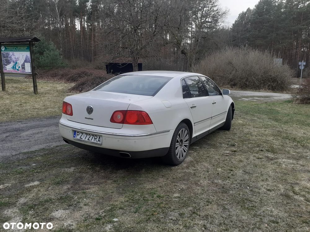 Volkswagen Phaeton - 11