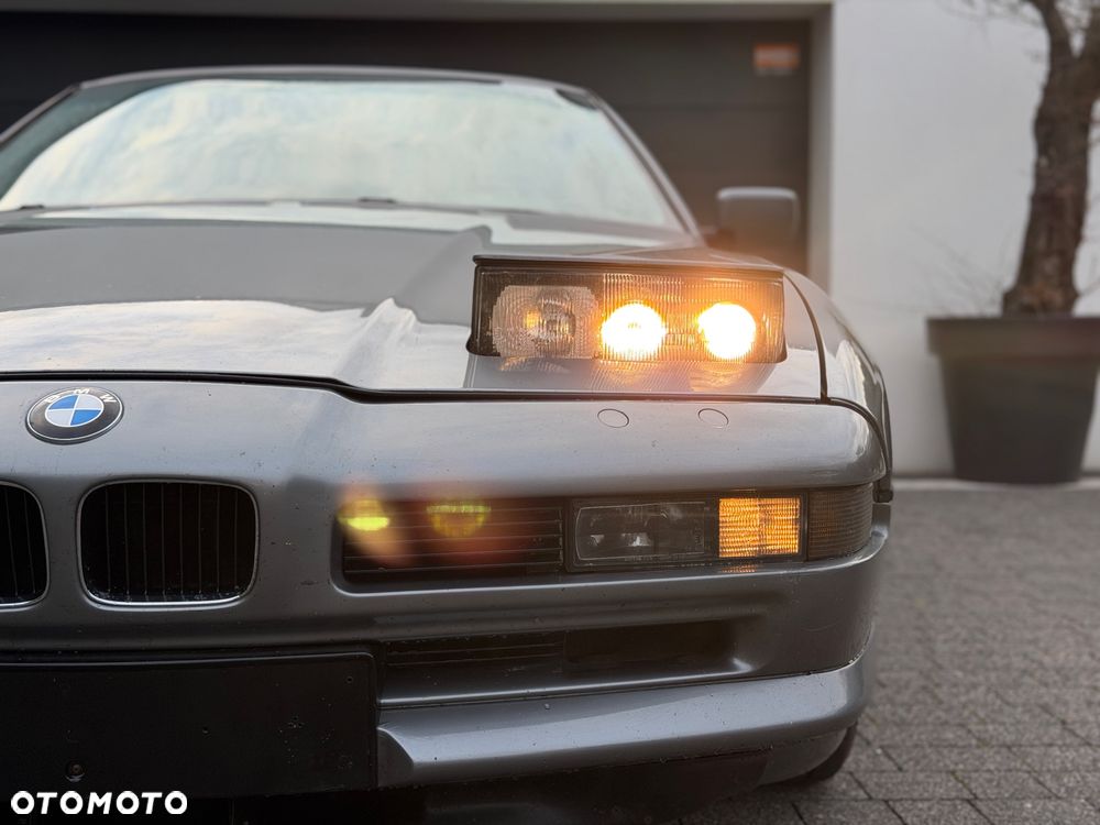 BMW Seria 8 - 14