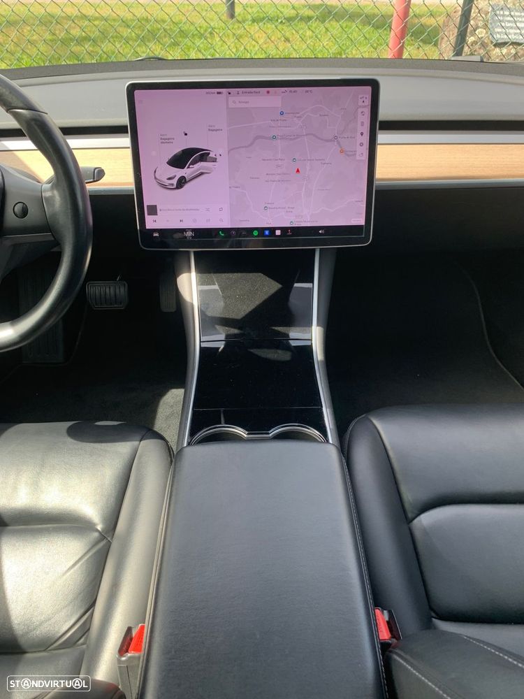 Tesla Model 3 Long Range Tração Integral - 27