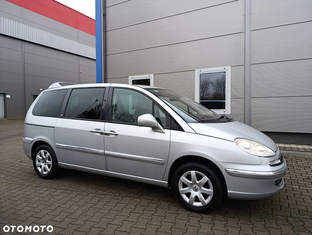 Peugeot 807 HDi 135 Family - 6