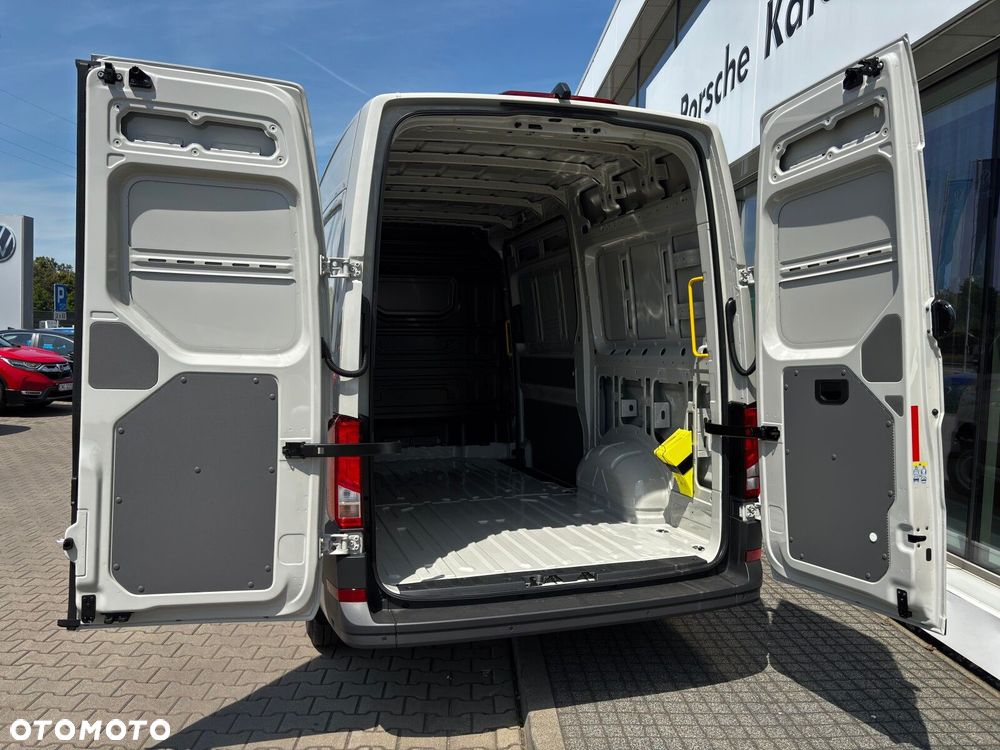 Volkswagen Crafter L3H3 140 KM 6-MANUAL - 10