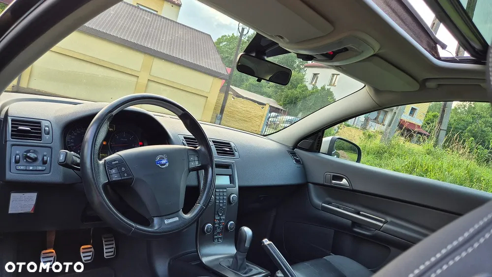 Volvo C30 D4 R-Design - 10